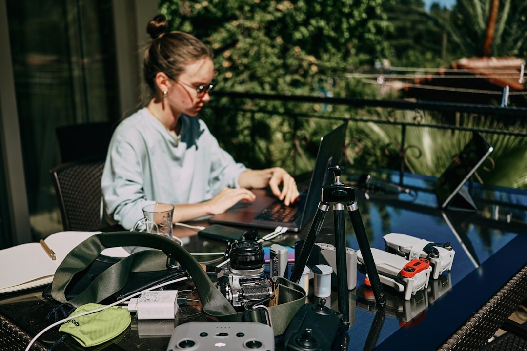independent journalist at desk